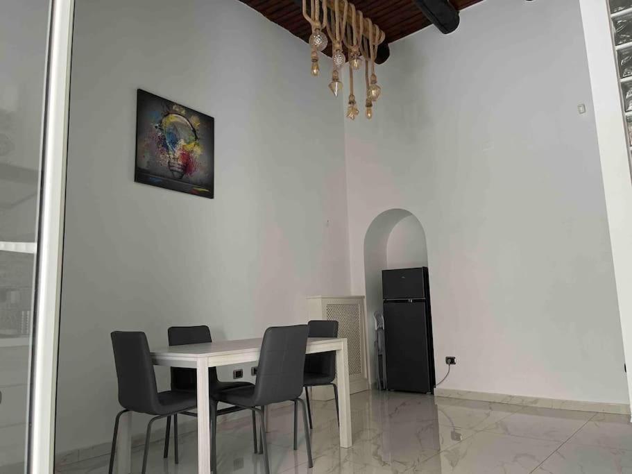 La Casa Di Memi * Naples